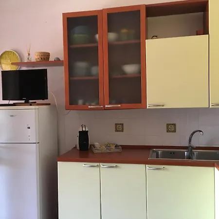 Chiara A 100 Mt Dalla Spiaggia * Stintino
